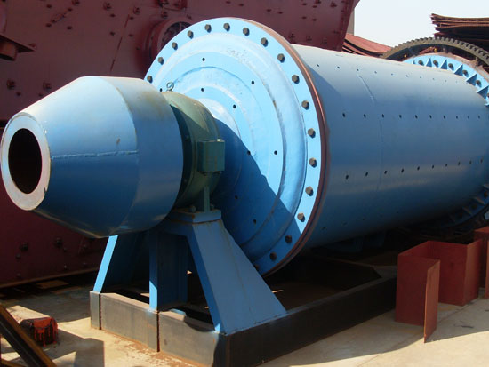 應(yīng)用于固體廢物粉磨的球磨機(jī)